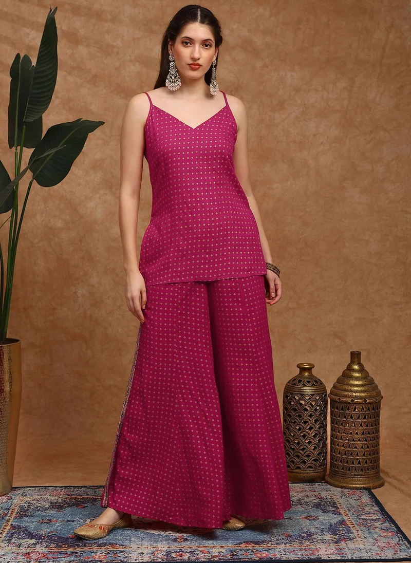 جلو باص Globus Women Pink Ethnic Gold Foil Print V-Neck Tie-Up Shoulder Strap Tassel Detail Top & Palazzos Fusion Co-Ord Set